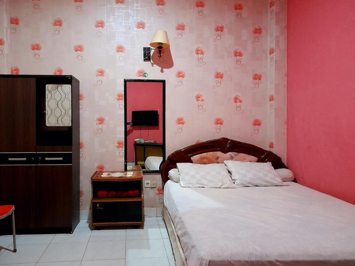 Hotel Rosichan Bau Bau Mitra Reddoorz Baubau Zewnętrze zdjęcie